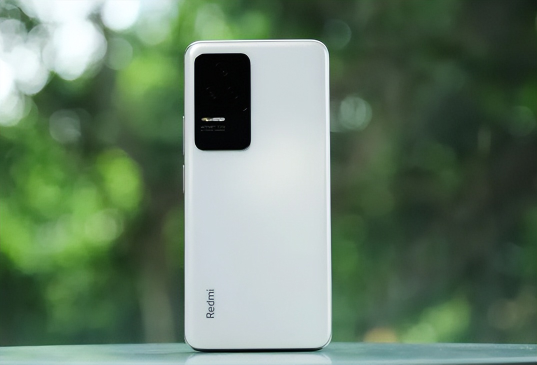 目前降价最狠三款手机不可错过,降价旗舰手机推荐2000元