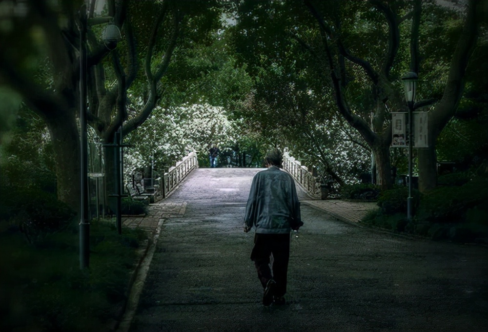 从许三观卖血记看一个父亲的成长,5分钟读完许三观卖血记