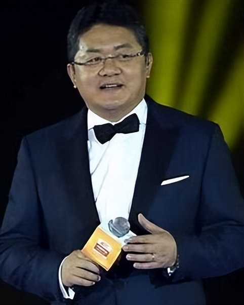 2007年张斌主持新闻发布会视频,央视张斌和胡紫薇事件视频