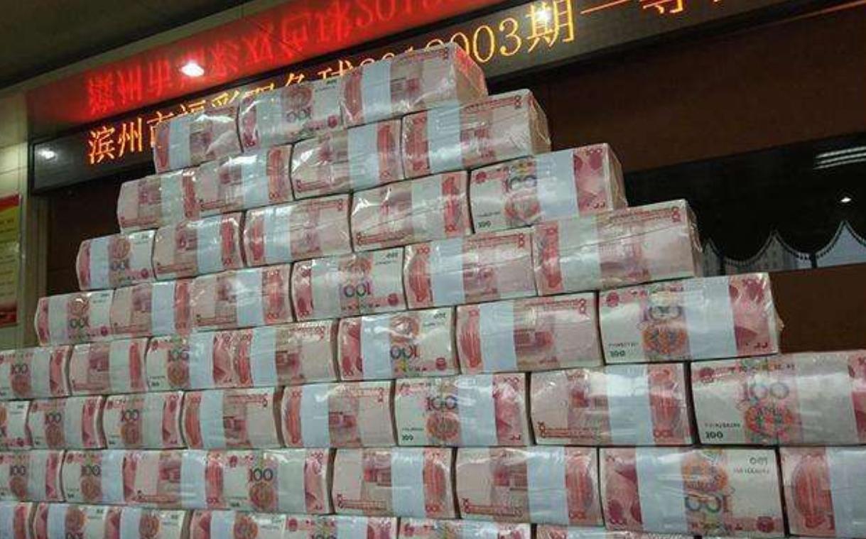 彩票中奖500万领奖有什么要求,如果彩票中了1000万该怎么去领奖