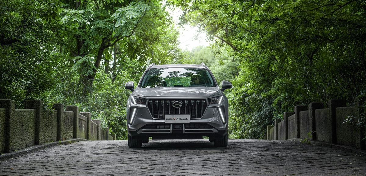 想买4万5万多的轿车选这三款就行,预算15万买轿车这3款谁更适合你