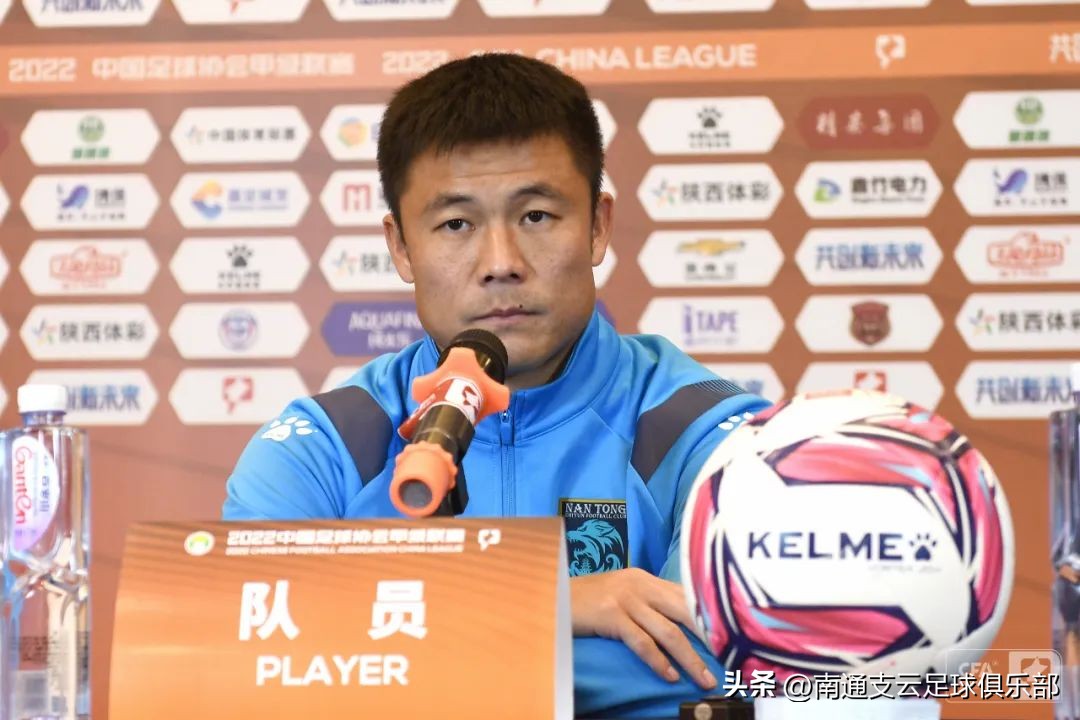 鍥藉闃熻档鏅撲笢,璧垫檽涓渃ba