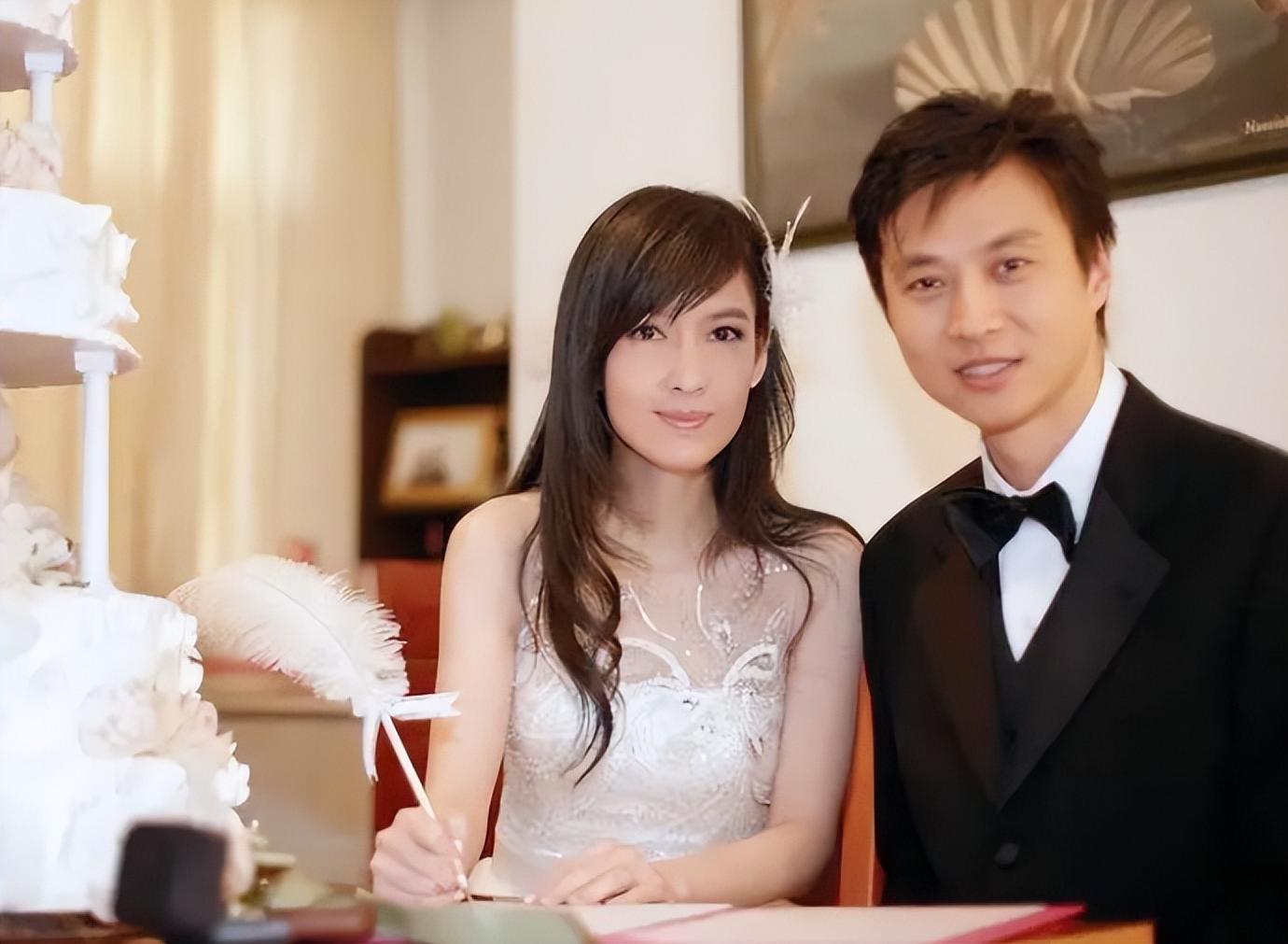 李嘉欣是如何嫁入豪门的 (李嘉欣有多不择手段嫁豪门)