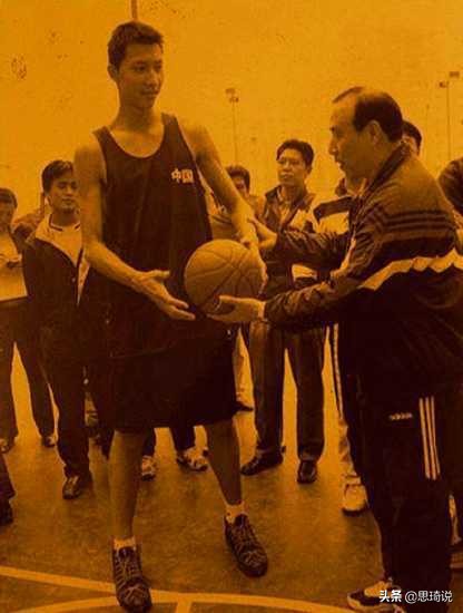 易建联高中故事,篮球风云人物易建联