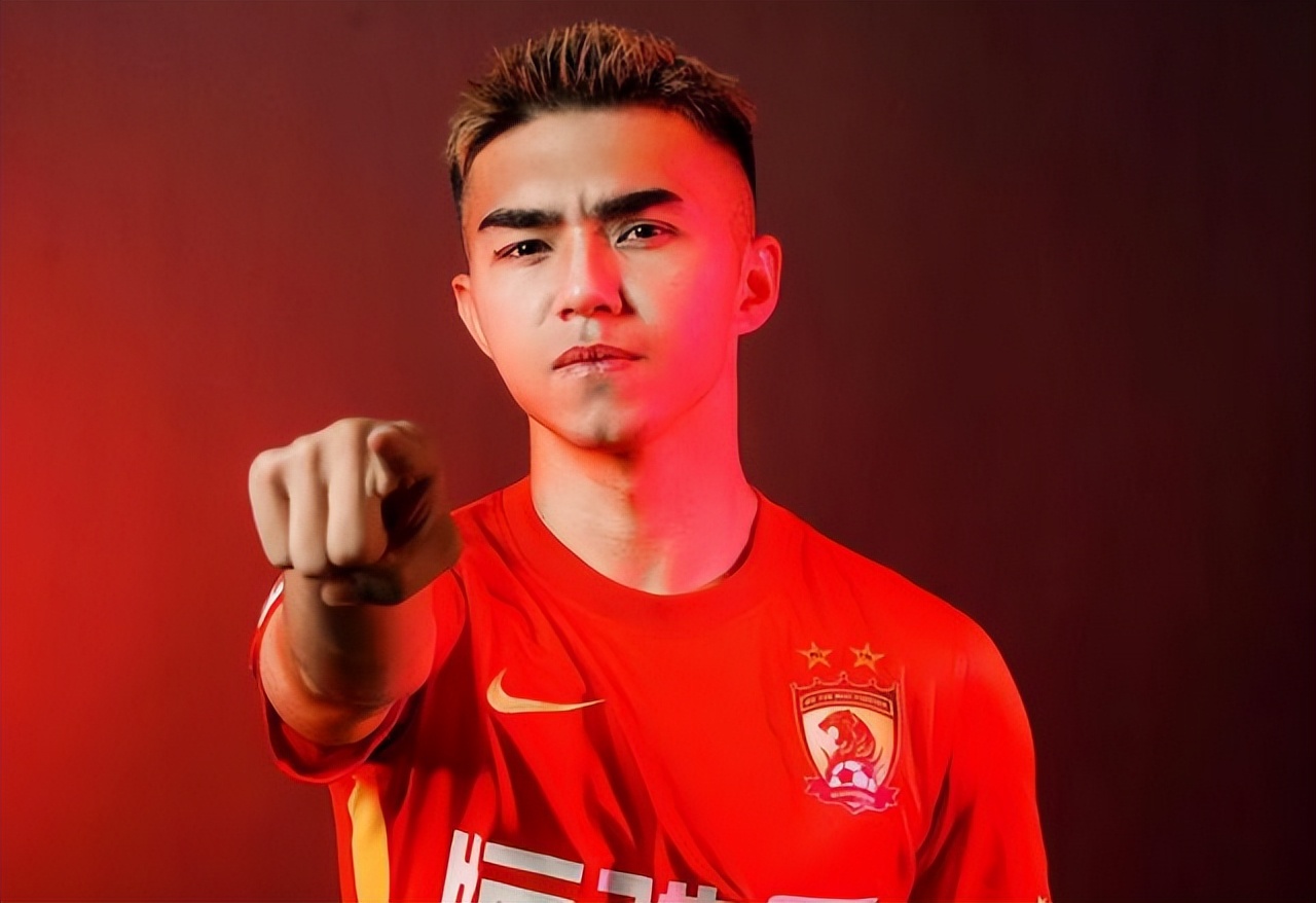 中国男足超帅过人,中国足球目前最有天赋的球员