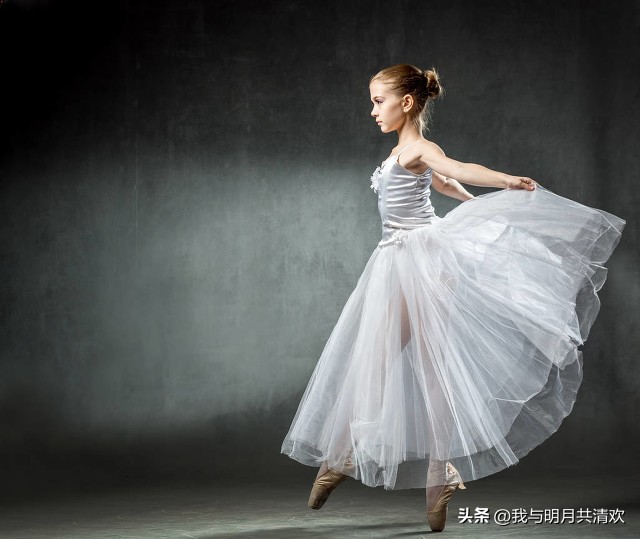 大脚丫跳芭蕾写字,大脚丫跳芭蕾重点