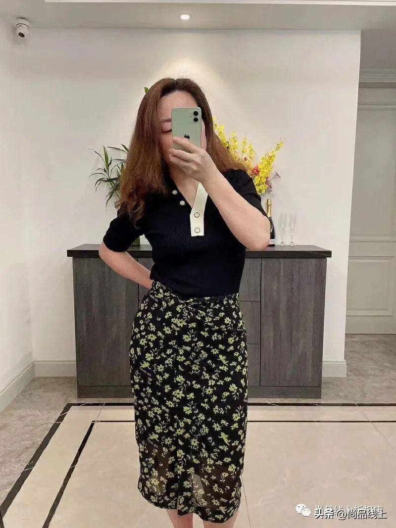 lily女装爆款清单,lily大牌尾货女装