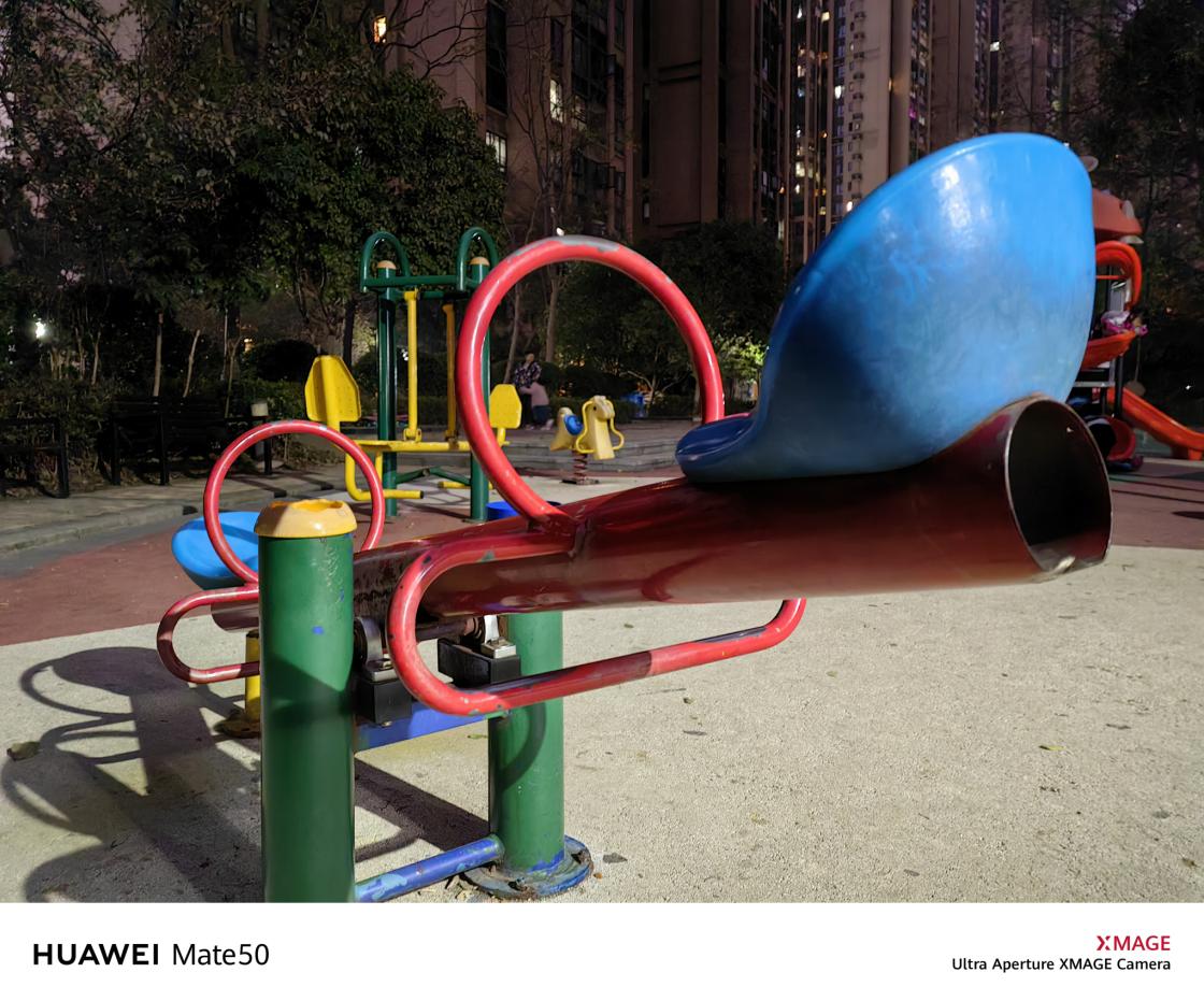 mate50屏幕是直屏吗,官方华为mate50是直屏吗