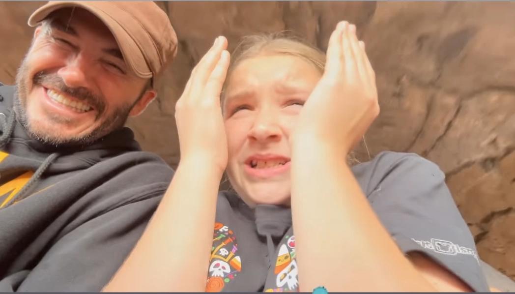 贝克汉姆和小七儿女,贝克汉姆夫妇带孩子们畅游迪士尼