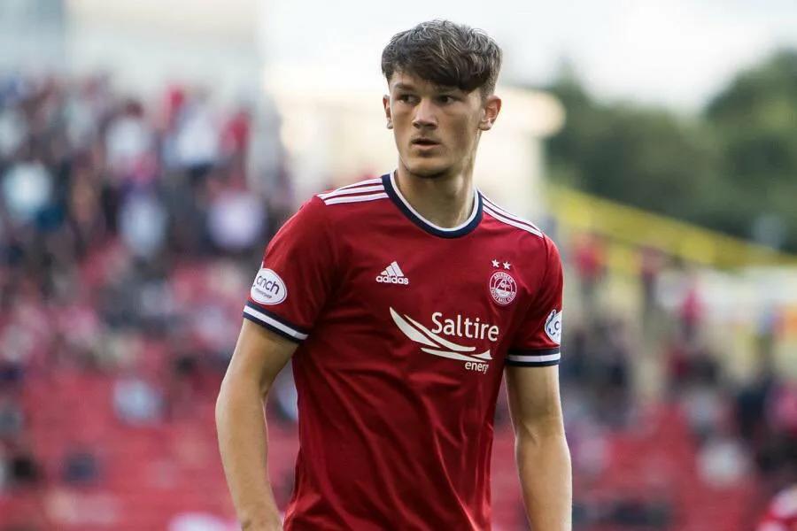 6.6转会到哪儿,03-04阿森纳转会切尔西