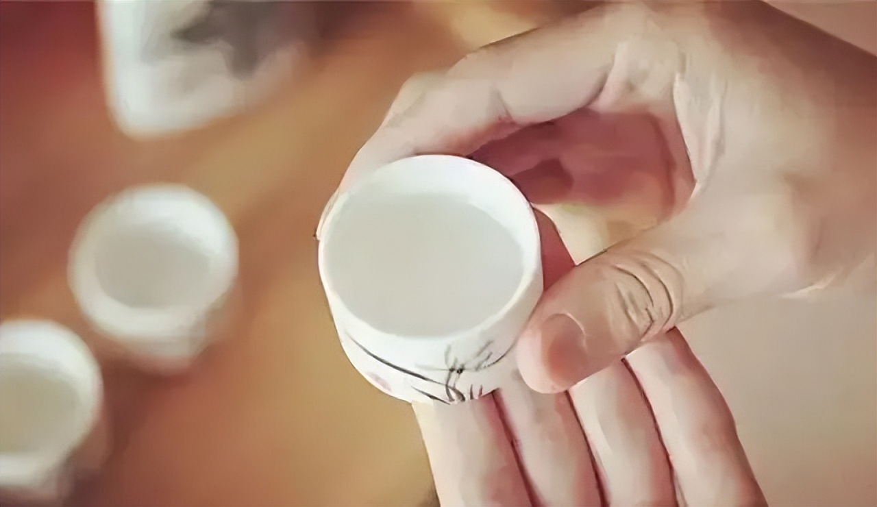 十大不宜喝的老酒排行榜,90年代父辈老酒