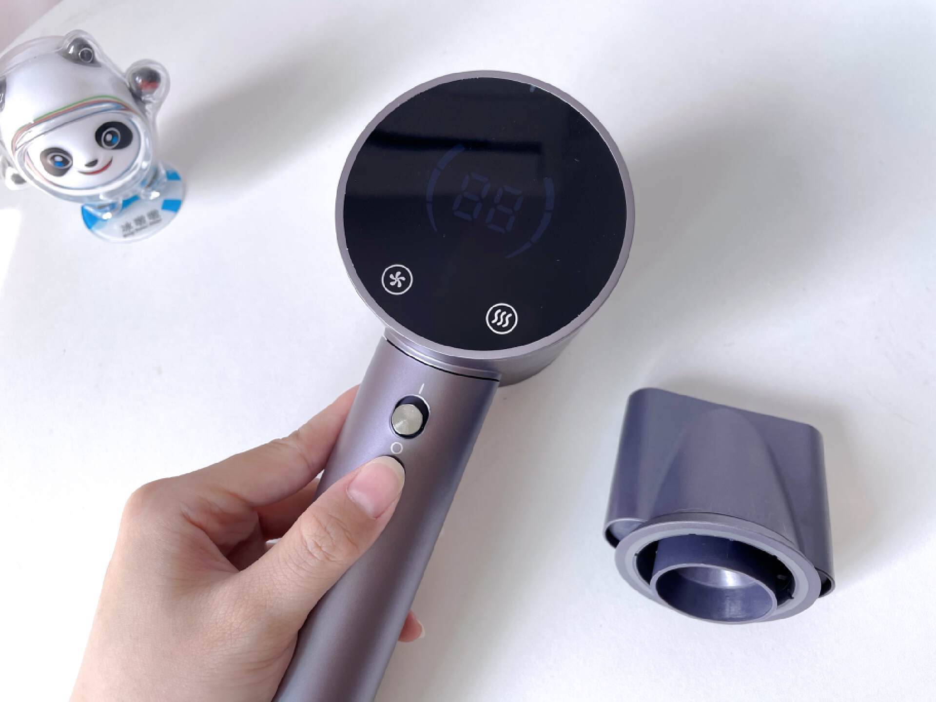 高速恒温护发吹风机,高速吹风机柔顺秀发