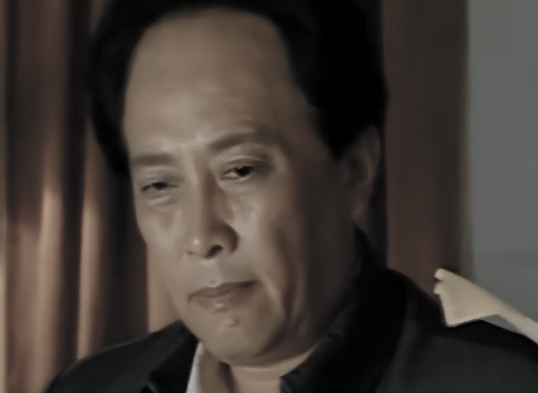 他曾被毛主席表扬，让36万百姓不再挨饿！离世后十万百姓跪拜送行