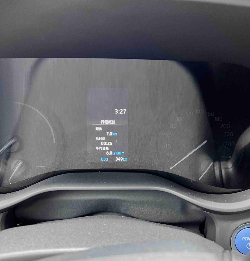 入手丰田,新款腾势d9开多少公里