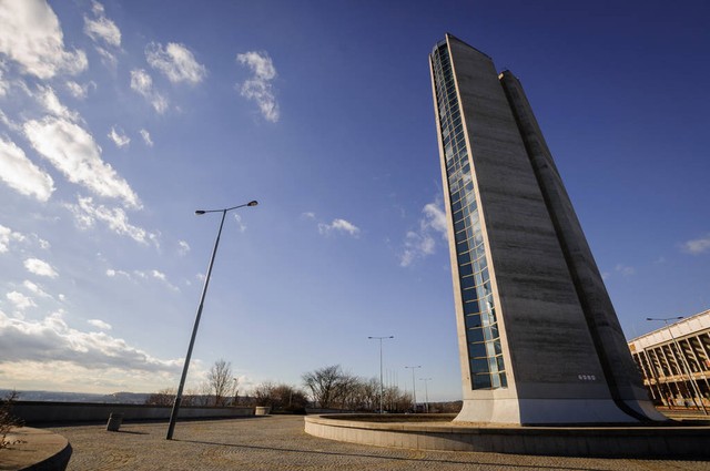 亿万富翁捡瓶子,美国百万富翁捡东西