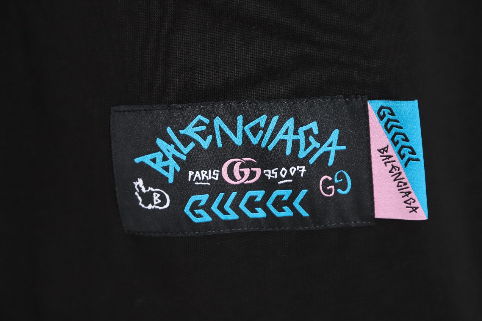 古驰巴黎世家联名短袖涂鸦,巴黎世家古驰联名t恤