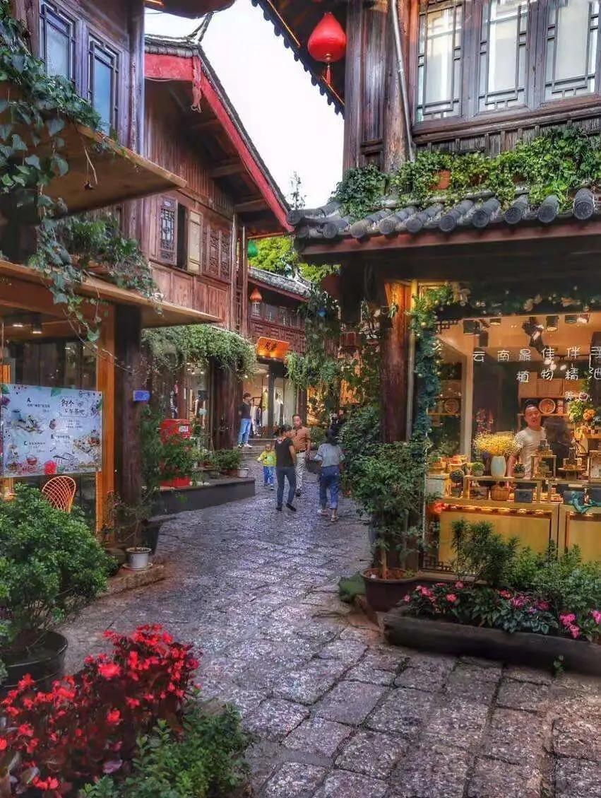 云南避暑旅游好去处推荐,云南避暑有哪些景点好玩