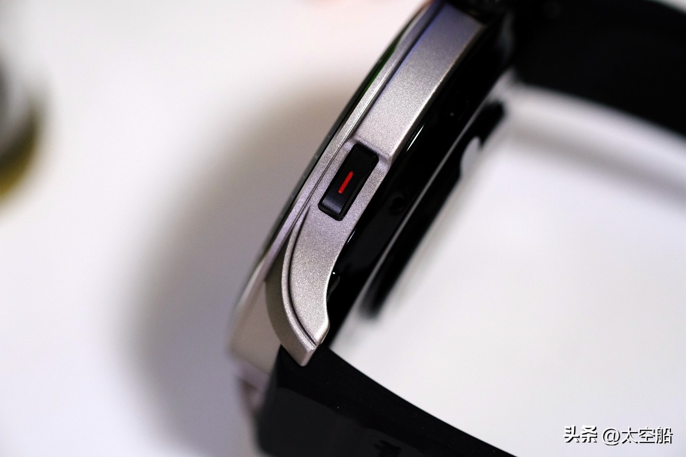 amazfit跃我gtr2e测评,amazfitgtr3评测