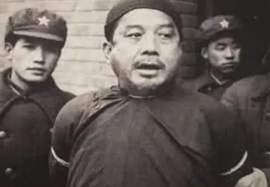 郭俊卿的英勇事迹简介,特等功臣郭俊卿