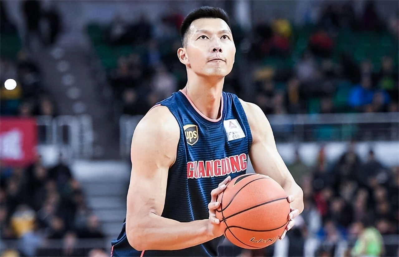 易建联娶老婆了吗,易建联身价上亿迎娶巴西宝贝