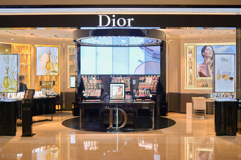 造成我国通货膨胀的原因,奢侈品通货膨胀