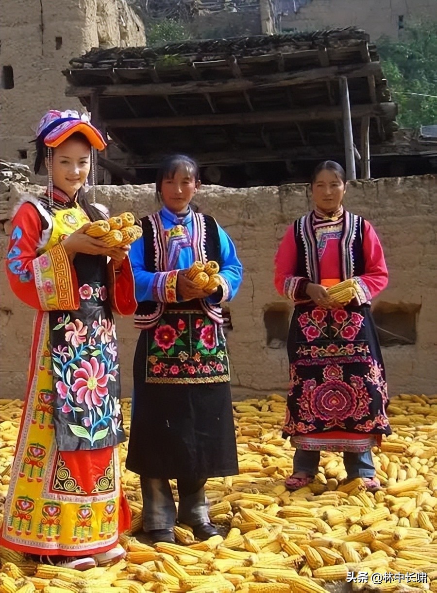 我与美丽的羌族女导游的那段网恋，还有那些汶川大地震的段子...