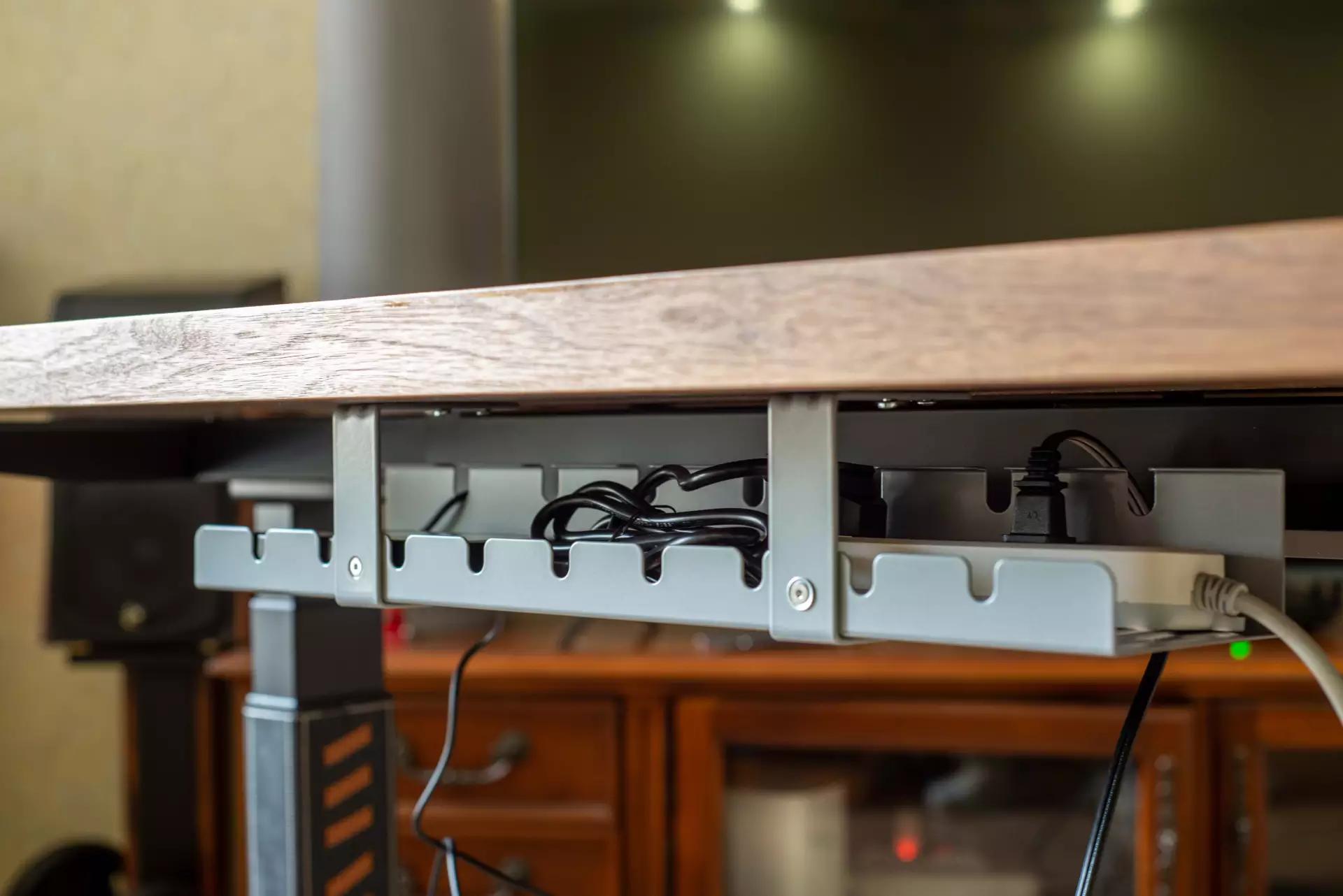 升降桌材质,电动升降桌如何设置