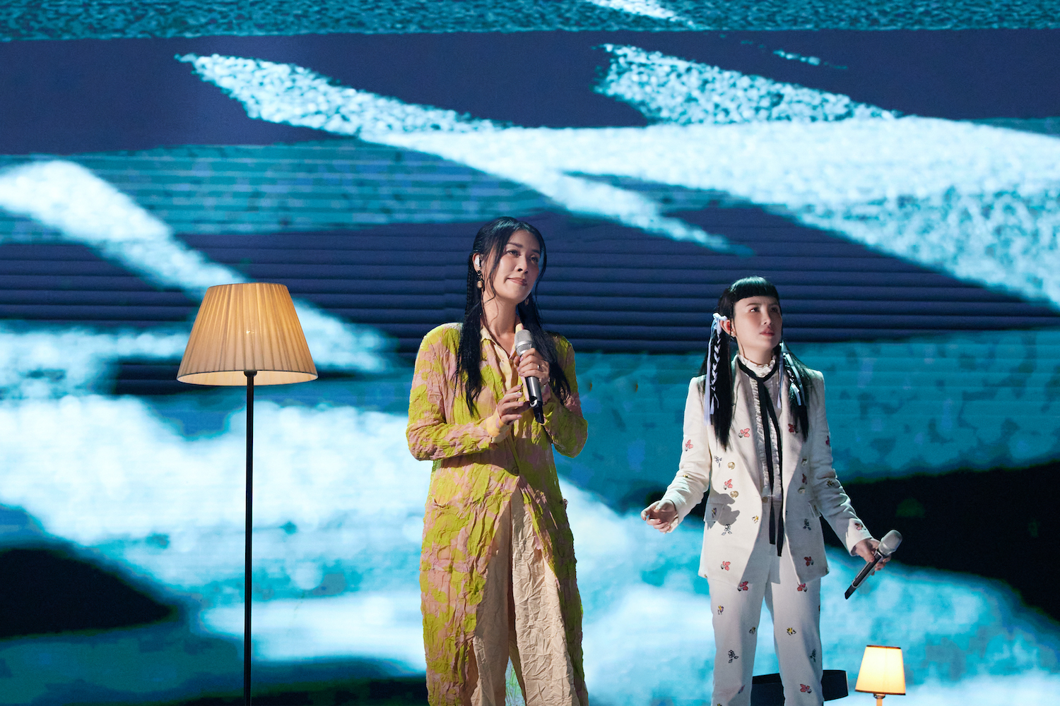 声生不息张信哲张杰完整版,天赐的声音张信哲杨宗纬热狗