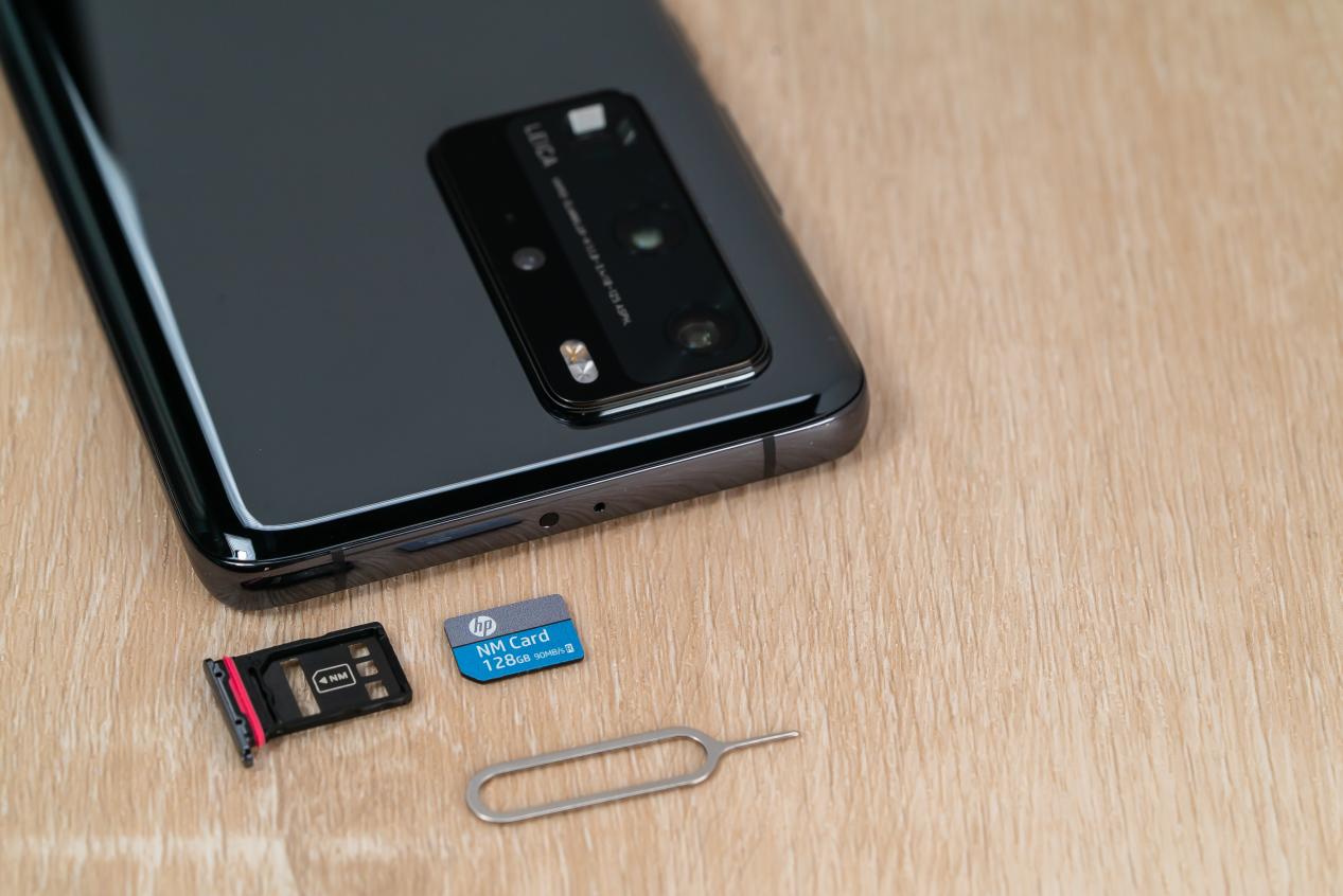 一招解决华为手机容量告急问题！惠普NM100手机专用扩容存储卡