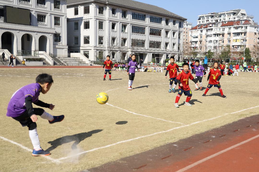 放飞梦想|二年级组率先打响杭州春晖小学第一届校园足球联赛