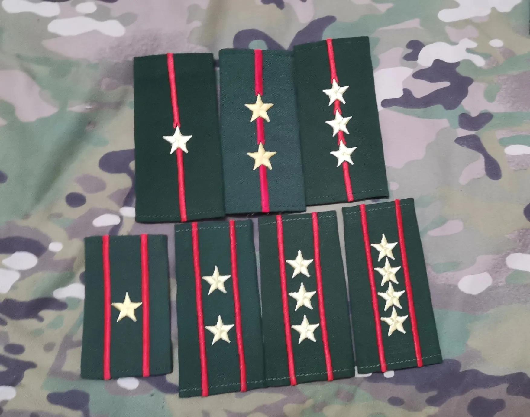 退役徽章欣赏（八七式*警武**警官套式警衔）