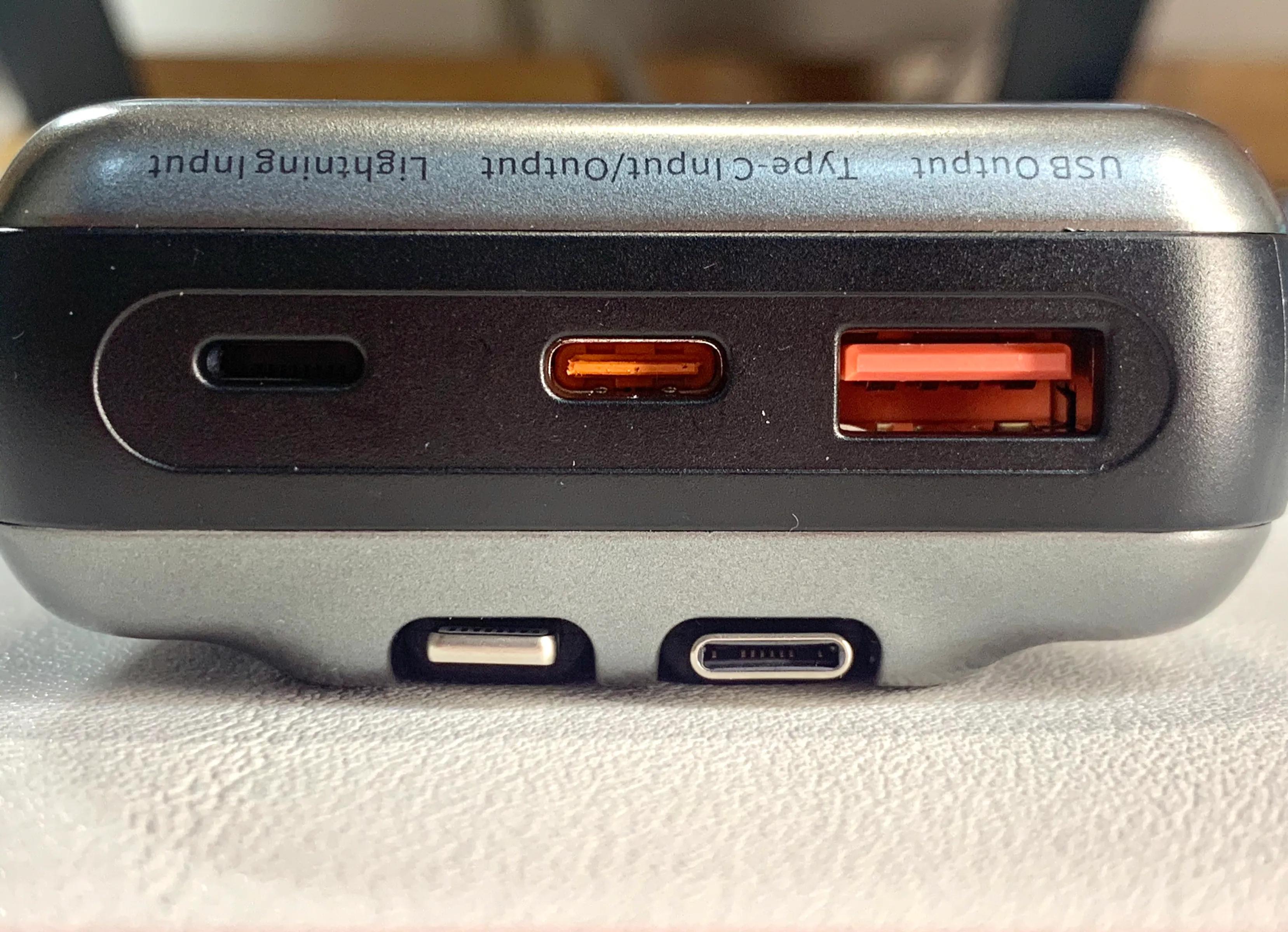 羽博65w,羽博自带双线充电宝