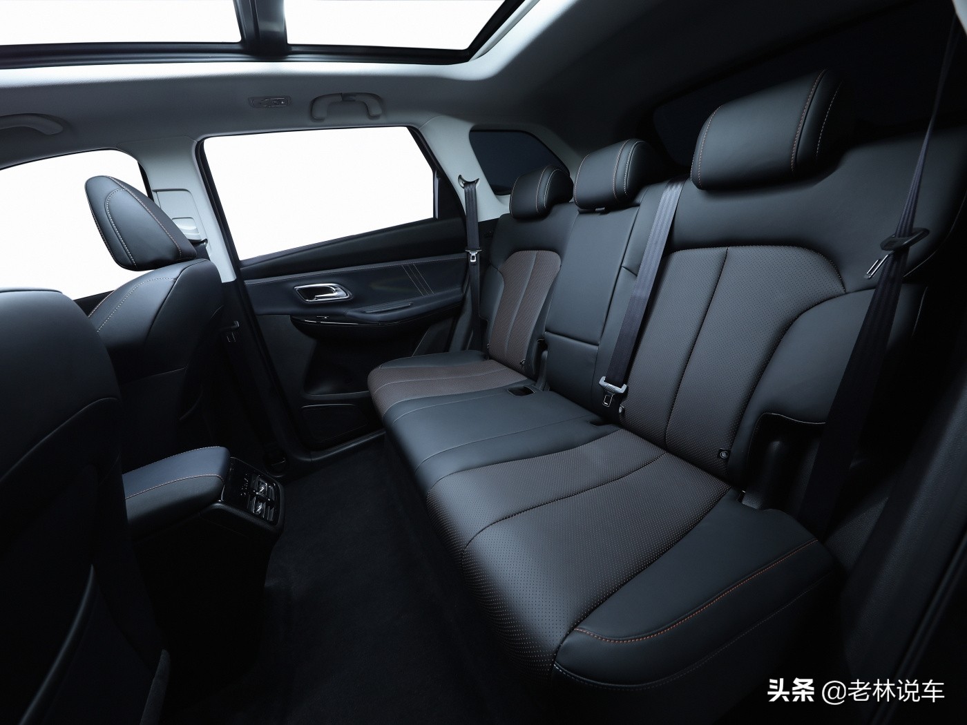 x7plus手动豪华版,x7plus尊贵版