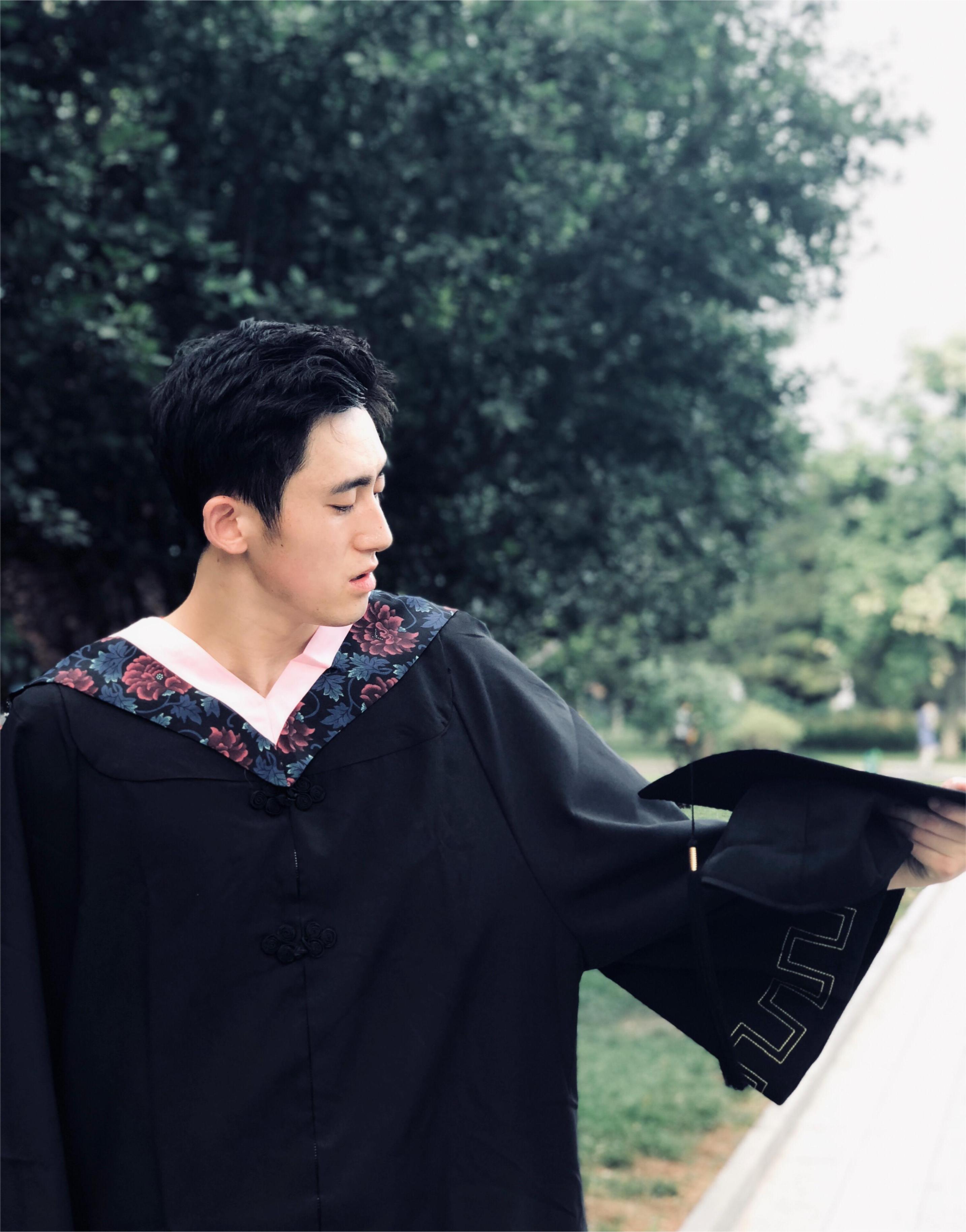 从体校顶级男神到“容貌尽毁”的病人，这个男孩经历了什么？