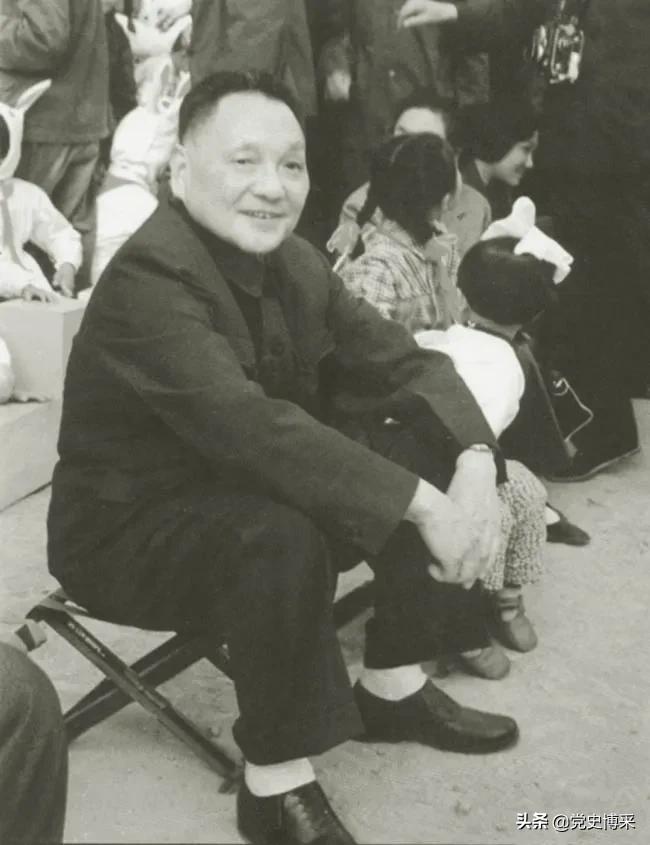 *小平邓**和*先念李**在1975年全面整顿前后