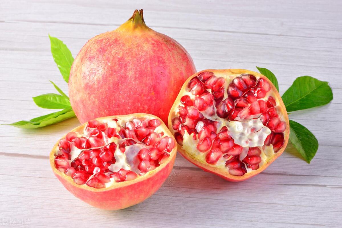 开水果店赚10万元,90后小伙开水果店一个月赚10万