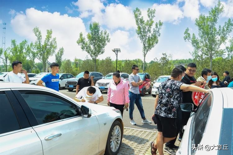 章丘爱心送考去哪里,爱心送考正在路上