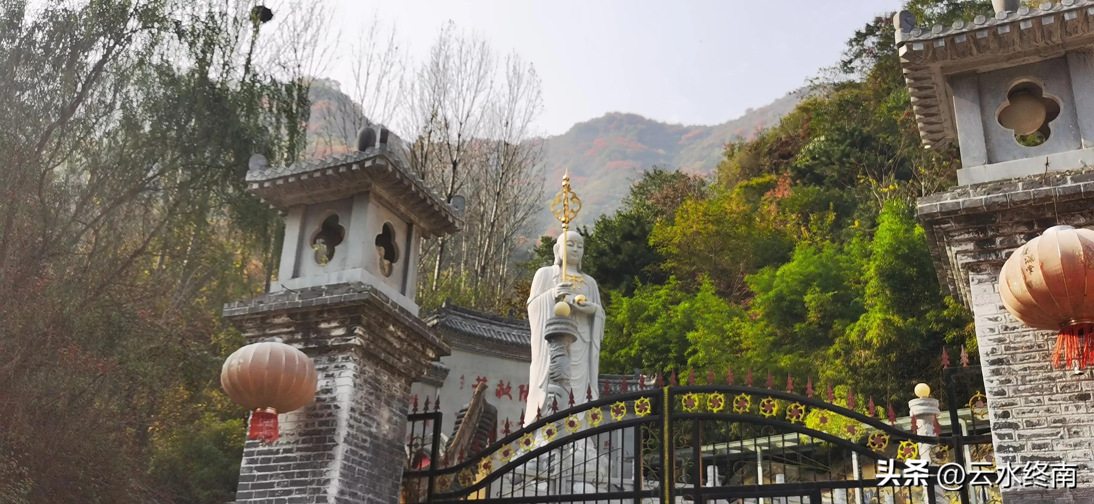 享个清福！到少有人知的峙峪看看漫山红叶，喝喝住山人清茶