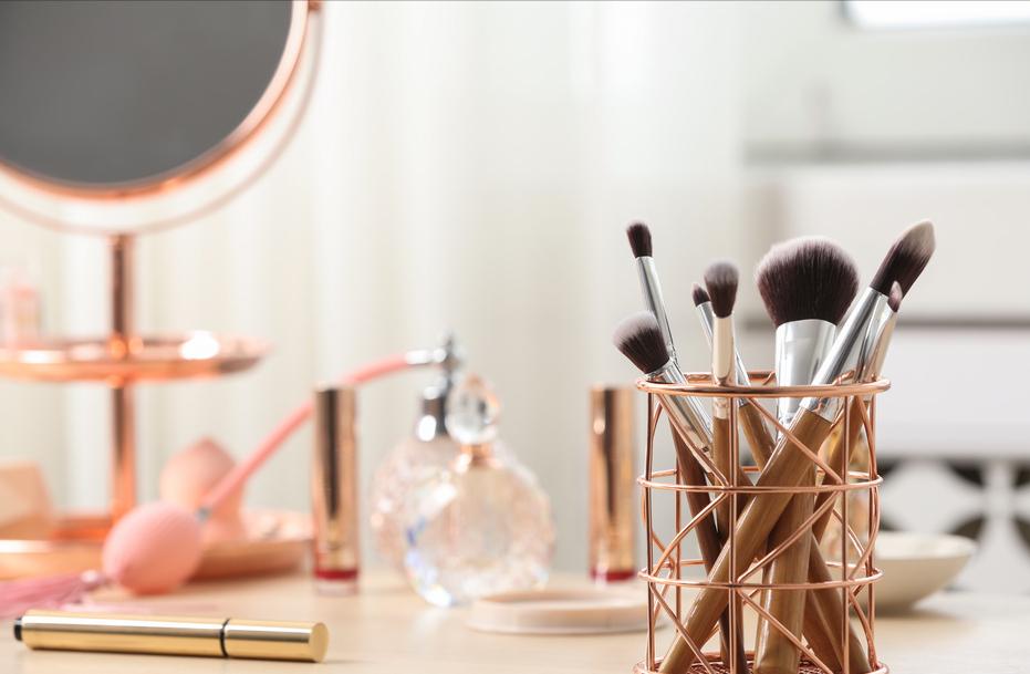 国际快递如何邮寄化妆品？什么化妆品不能寄？