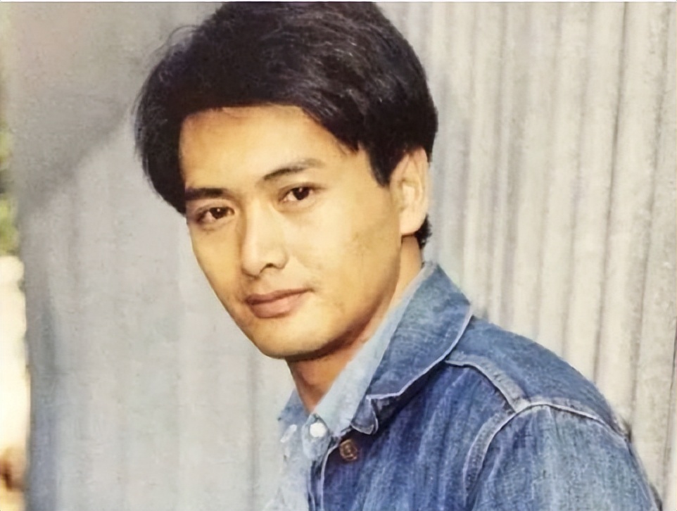 周润发为什么被封神,周润发为什么会被封神