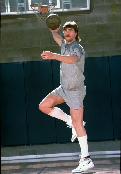 nba2konline2萨博尼斯和姚明,姚明生涯最强一战nba