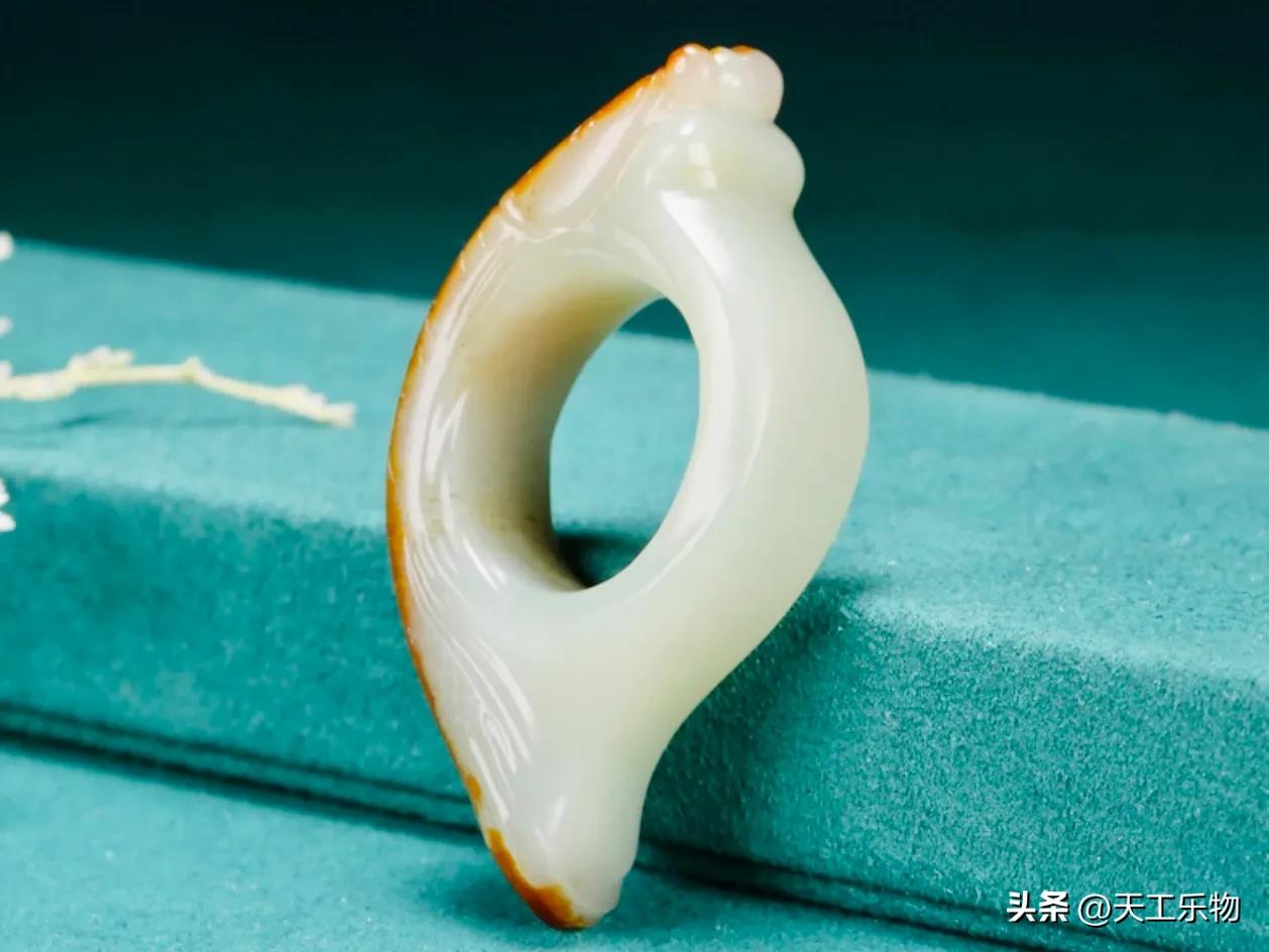 红皮红肉和田玉,红皮白肉和田玉籽料老料