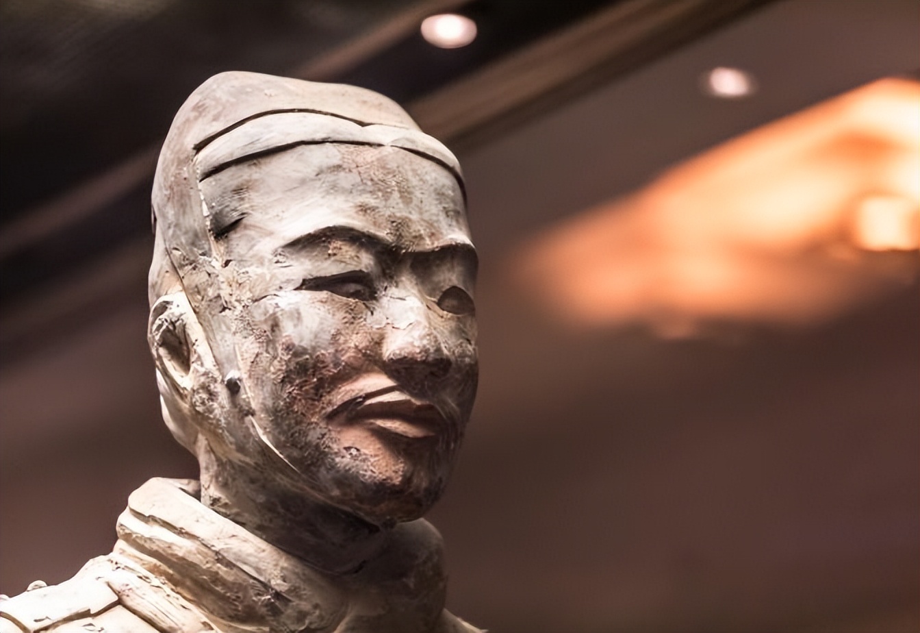 秦朝兵马俑艺术特征有哪些,秦始皇兵马俑复原彩绘