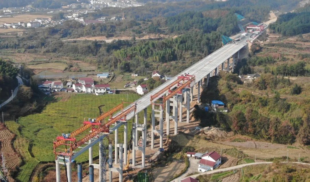 中交一公局集团口碑,中交一公局厦门是央企还是国企