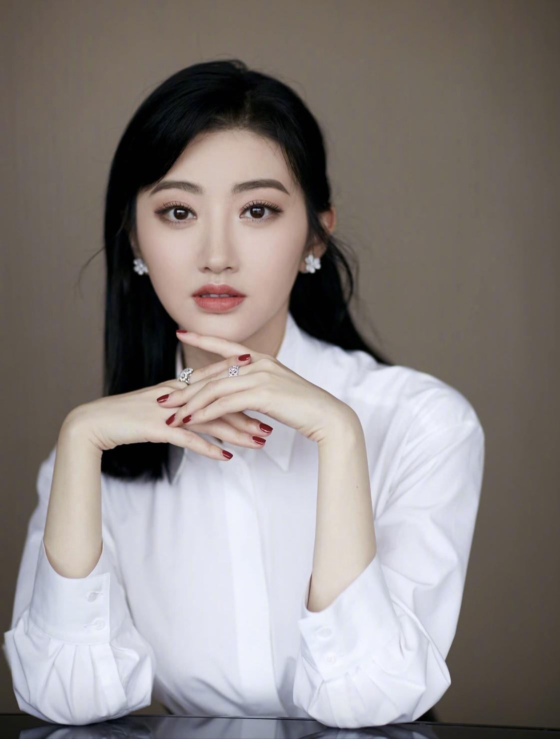 豪横女富婆,豪横女富豪视频