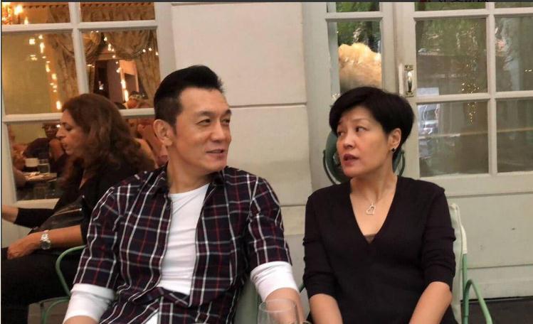 哈文悼念李咏完整版,李咏离开已经两年哈文过得还好吗