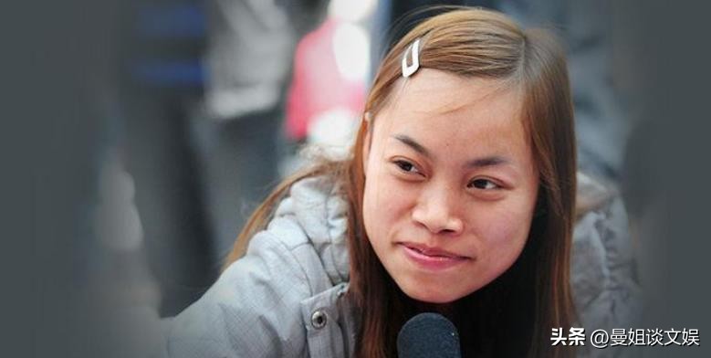 罗玉凤：赴美十余年，至今单身，靠美甲维持生计，曾感慨难逃命运