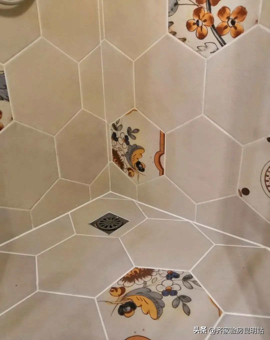 白色瓷砖最佳美缝颜色怎么选,厨房上墙砖美缝颜色怎么选