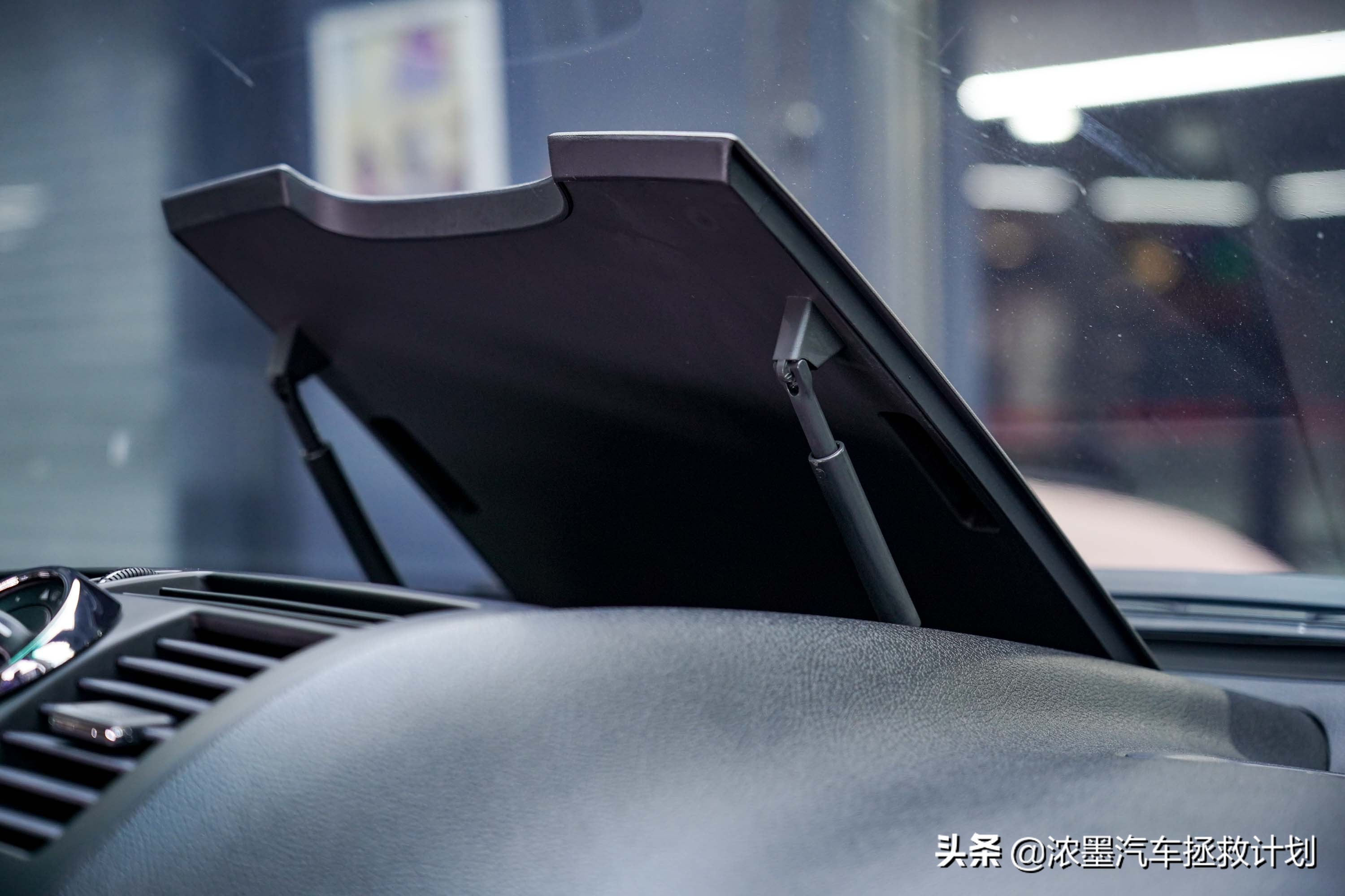 奔驰唯雅诺翻新全过程,奔驰唯雅诺翻新升级价格