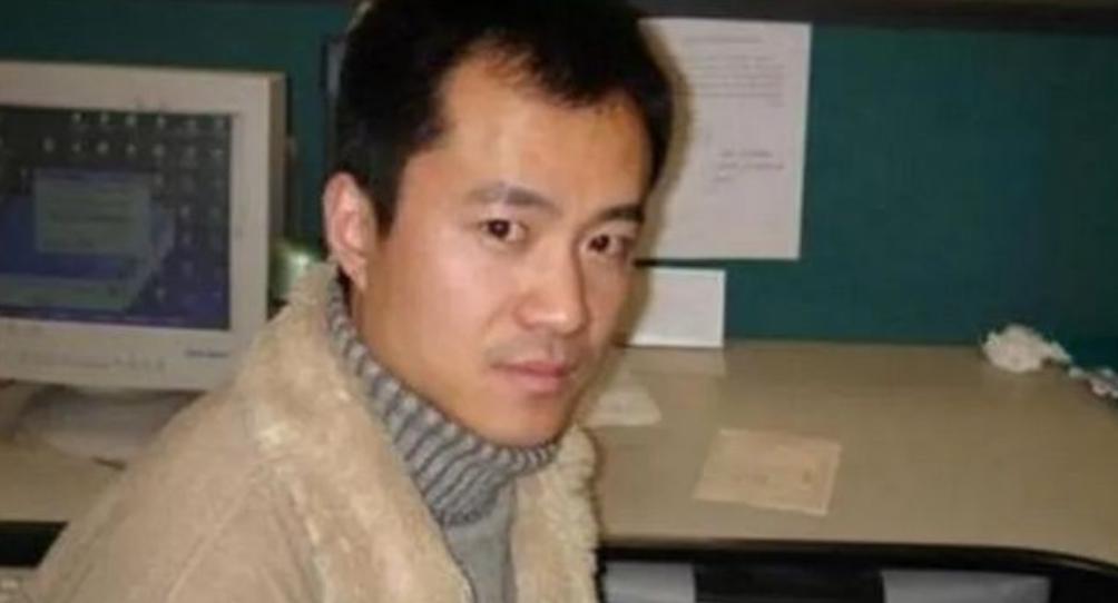 从名主持到阶下囚，出狱后的邱启明过得如何？直播带货仅百人围观